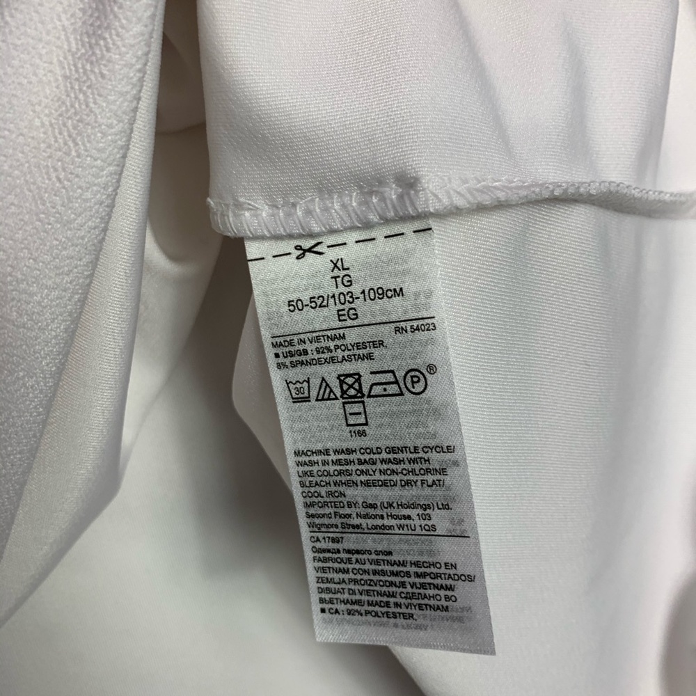 Banana Republic Laser Cut Scalloped Sleeveless Top - Picture 8 of 9